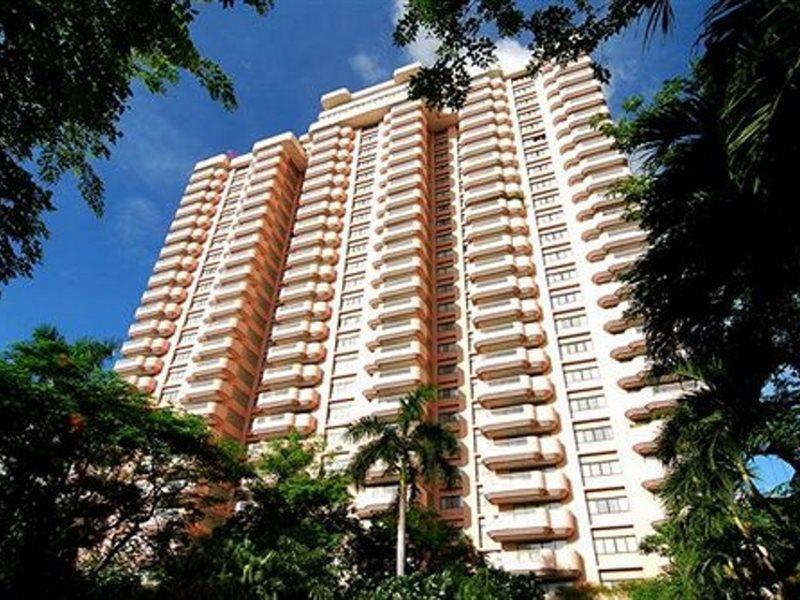 Pantip Suites Banguecoque Exterior foto