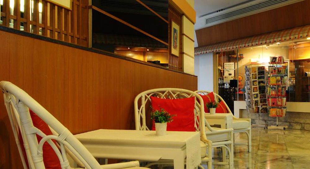 Pantip Suites Banguecoque Exterior foto